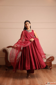 Make This Karwa Chauth Extra Special