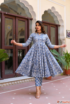 Buy Fashionable Kurta Pants for Women at Jaipuri Adaah