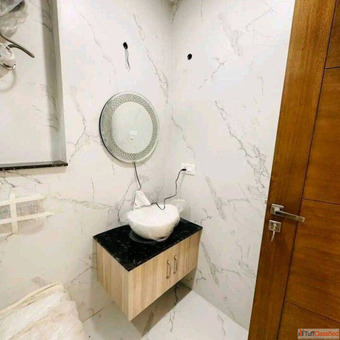 Ground Floor for Sale in Mayfield Garden Sector 51 Gurgaon