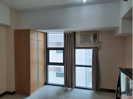 Studio Rent Viceroy Residences Mckinley Hill PHP18K Furnished