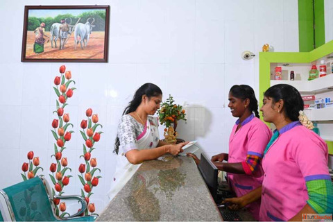 Cosmetic Dentist in Tirunelveli Lakshme Dental