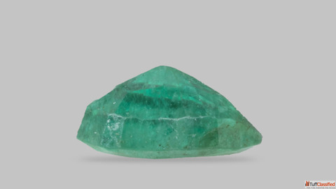 Natural Beautiful Green Emerald Stone Online at Best Price