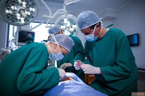 Trusted Laparoscopic Surgeon in Ahmedabad