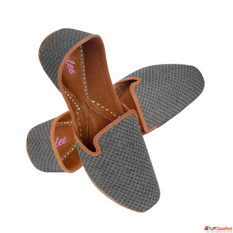 Leather Mojaris available with unique designs Style with the Trend at Imlee Jaipur