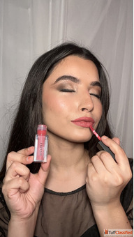 Raisel Long Lasting More Matte Liquid Lipsticks with 12 Hour Coverage