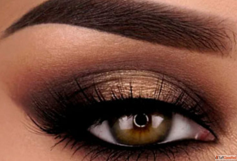 Unlock Your Beauty Potential with the Best Makeup Artist Course in Delhi