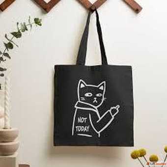 Cozy Cat Design Blanket - Perfect for Cat Lovers