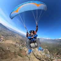 Paragliding in Bir Billing