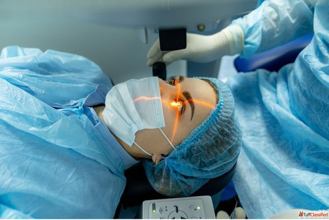 PRK Surgery in Delhi at Mahajan Eye Centre Safeguard Vision with No Flap Laser Correction