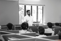 NO1 TRADING ACADEMY IN KERALA
