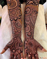 Top Mehandi Artist in Laxmi Nagar - Rinku Mehandi Art for Br...