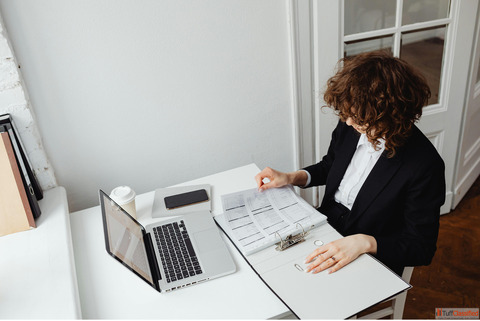 Professional Research Paper Writers