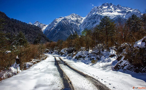 2 Nights 3 Days North Sikkim Package Tour