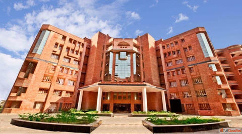Discover the Best Executive MBA in India at Amity University Noida