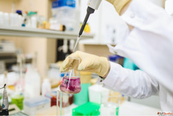 Safe Handling and Storage of Fuming Nitric Acid - Maruti Fin...
