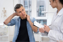 Find Relief with a Trusted Neck Strain Doctor