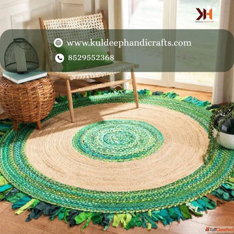 Decorate Your Floor with Stylish Chindi Round Rugs