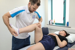 Top 10 Physiotherapists in Delhi Verified Experts - DocIndia...