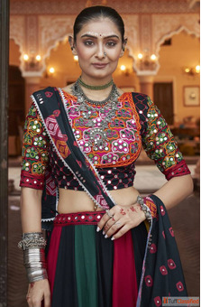 Navratri Chaniya Choli Offers - Shop Now with Discounts