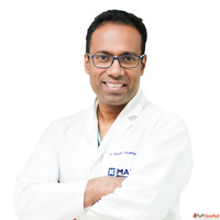 Dr Simon Thomas