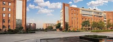 Top 10 MBA Colleges in Noida 2025 - Beat the Competition with the Best