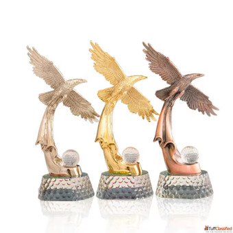 Fly Winged Eagle Trophy