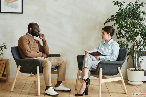 Life Coach for Resilience and Growth Rebuilding After Divorce