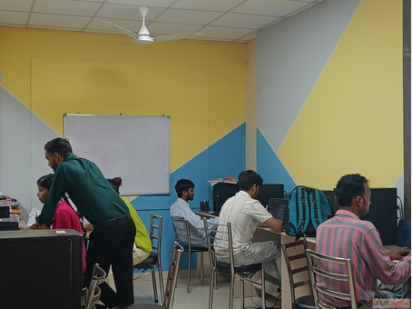 Join Spoken English Computer Classes at Emparta Express Learning in Lucknow
