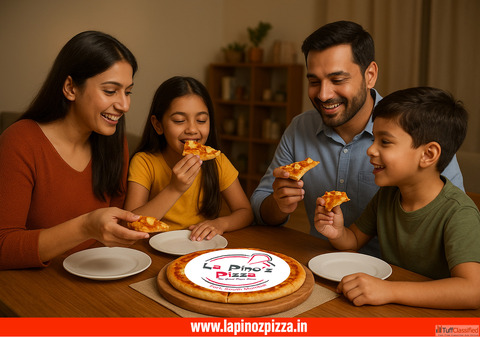 Late night pizza delivery in Fort Mumbai