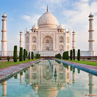 Taj Mahal Sunrise Tour by Car From Delhi - Golden Taj Tours