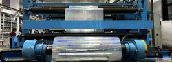 holographic pouch packaging manufacturer