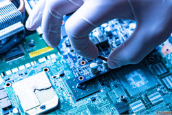 Why Aimtron Leads PCB Assembly Manufacturing in Illinois