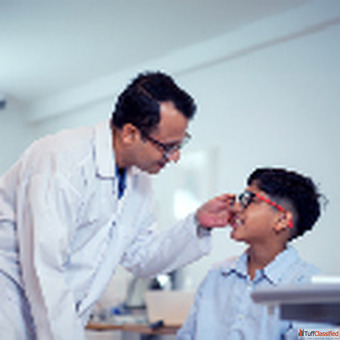 Clear Vision Awaits Discover the Best Eye Hospital in Thane for Specs Removal Surgery in Makhamali