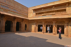 Forts in Madhya Pradesh - Explore the Glorious Heritage Arch...