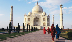 Heritage Walk Tour With Taj Mahal