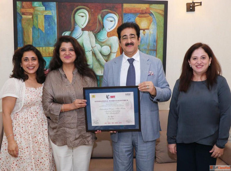 The future belongs to those who believe in the beauty of their dreams - Dr. Sandeep Marwah