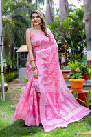 Jamdani Saree Online Shopping at Mirraw at Best Prices