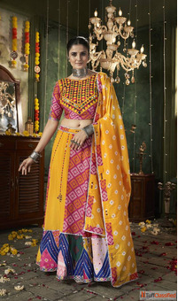 Stylish Lehenga for Navratri Garba and Dandiya Nights