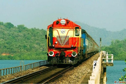 Best Train Ambulance Service in Mumbai - Save Life Care
