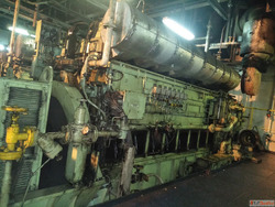 Onsite Overhauling Services of Main and Auxiliary Engines