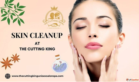 Glow Naturally with Skin Cleanup in Patna at The Cutting King Salon