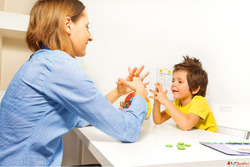 Best Hearing Aid Center in East Delhi