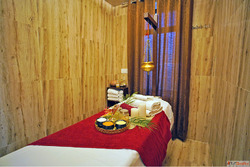 Rejuvenating Spa and Ayurveda Treatment at The Neeraj Ganga ...