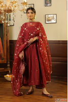 Make This Karwa Chauth Extra Special