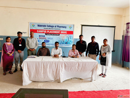 Top pharmacy college in Mirzapur