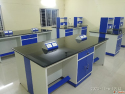 Looking for trusted Physics Lab Furniture Manufacturers in I...