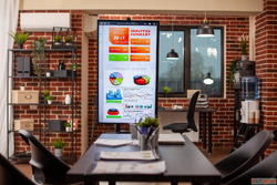 Noida-Based Advertising Company with National Reach - Creati...