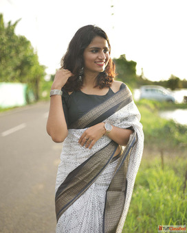 Affordable Stylish Sarees for Diwali - Order Online Swapna Weddings