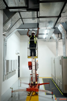 Reliable Personnel Lift Rental for Safe Indoor Access