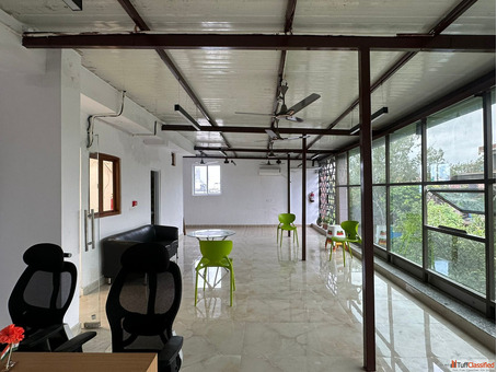 Golden Glory Coworking Space - Modern Office Shared Workspace